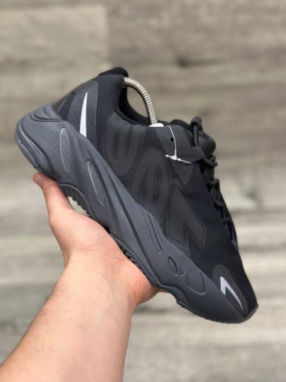 adidas yeezy boost 700-1766